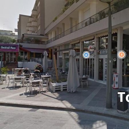 Movida Loft A Piazza Marconi Jesolo Lido - Spiaggia A 1 Minuto!!! リド・ディ・イエゾロ エクステリア 写真