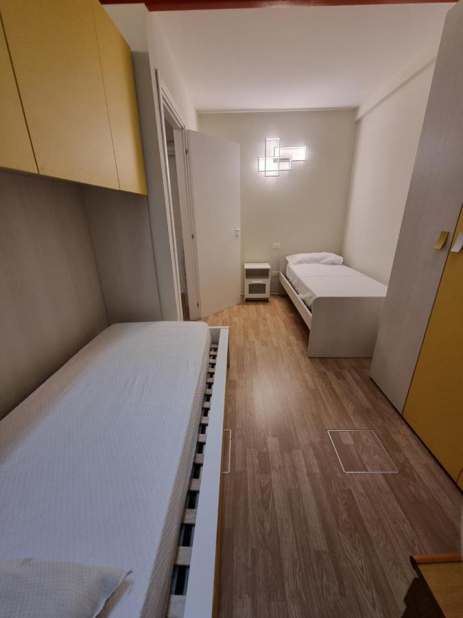 Movida Loft A Piazza Marconi Jesolo Lido - Spiaggia A 1 Minuto!!! リド・ディ・イエゾロ エクステリア 写真