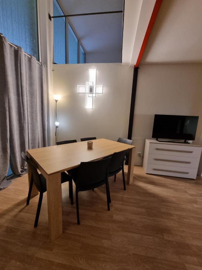Movida Loft A Piazza Marconi Jesolo Lido - Spiaggia A 1 Minuto!!! リド・ディ・イエゾロ エクステリア 写真
